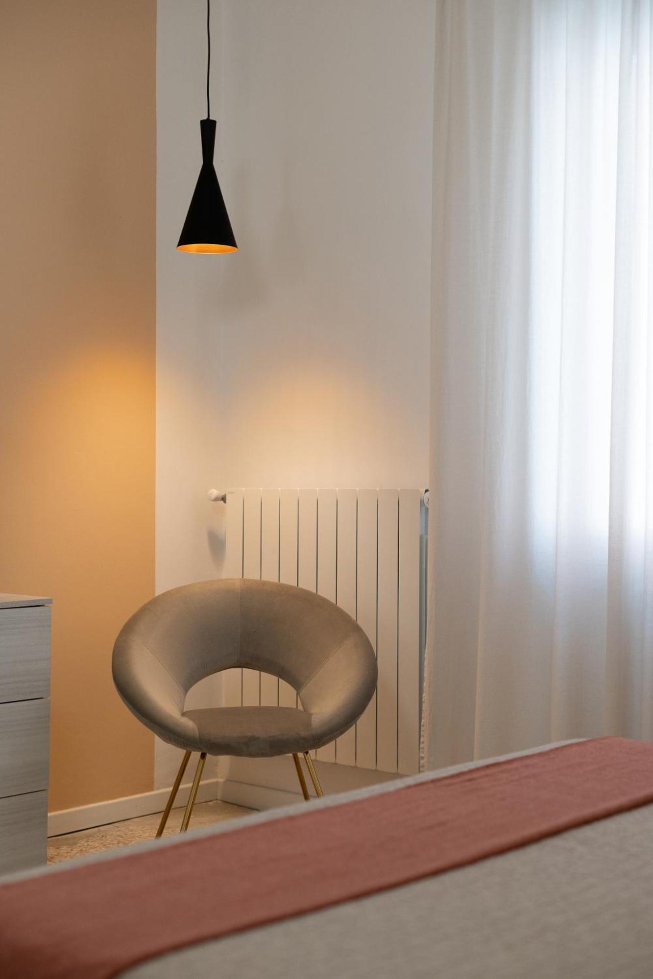 Casa Daura - Your Comfortable Apartment In Bologna - Parking Bolonha Exterior foto